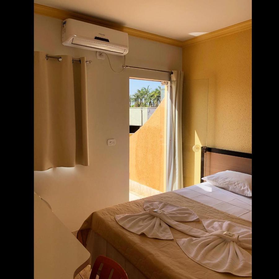 Flip Palace Hotel Buriti Alegre エクステリア 写真